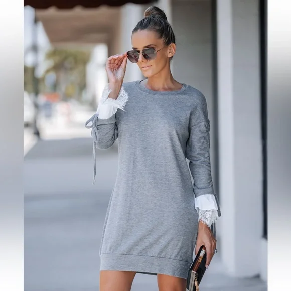 04 Chic Round neck ruching long sleeve lace contrast sweater knit midi Dress - Picture 3 of 7